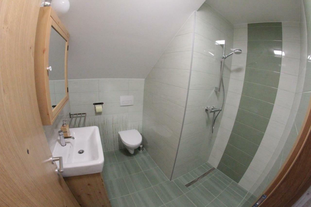 Vdovic Guest House Svecina Kültér fotó