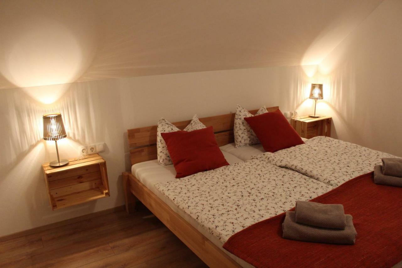 Vdovic Guest House Svecina Kültér fotó
