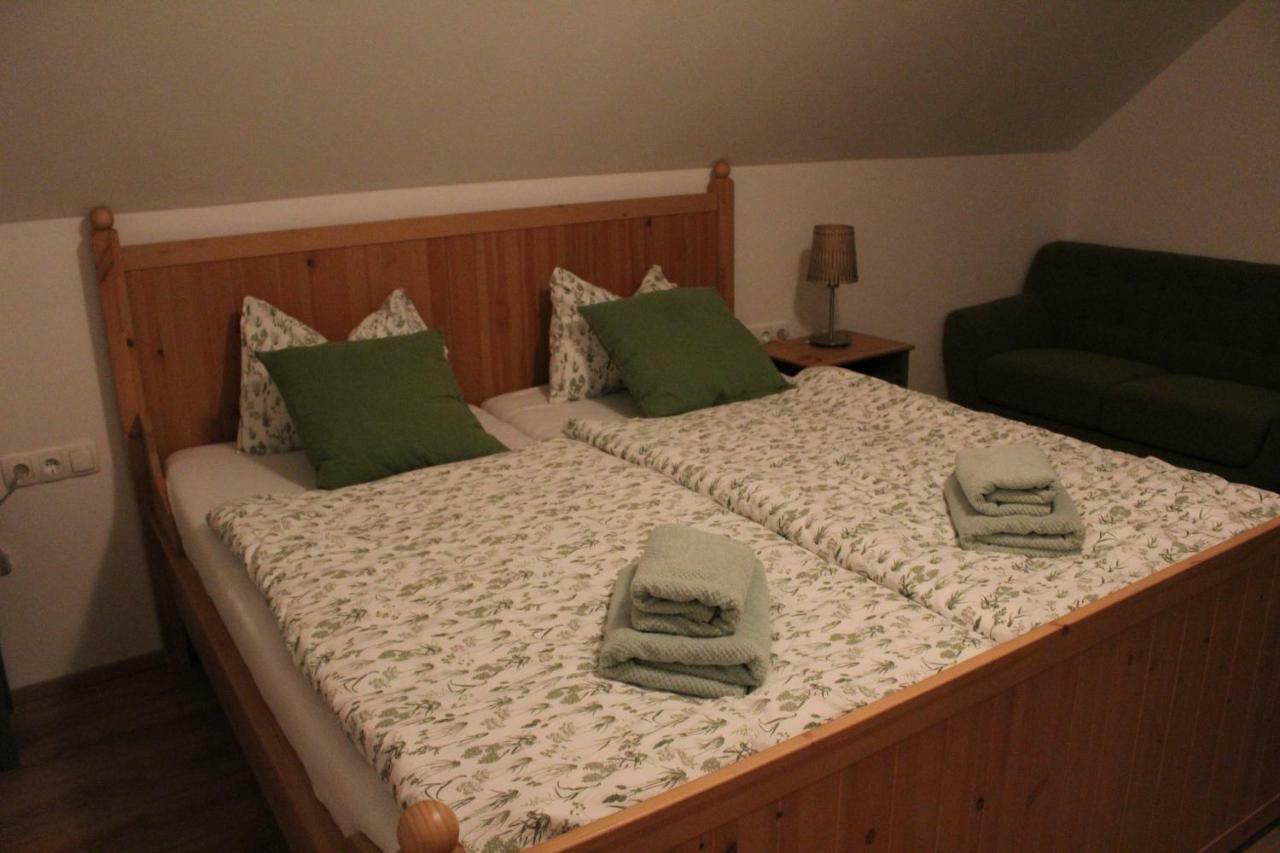 Vdovic Guest House Svecina Kültér fotó